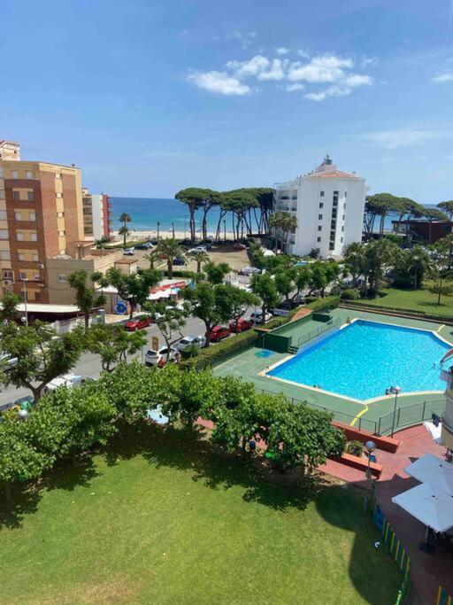 Estudio Con Vistas Al Mar Apartment La Pineda Exterior photo