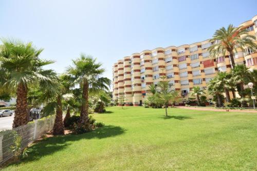 Estudio Con Vistas Al Mar Apartment La Pineda Exterior photo